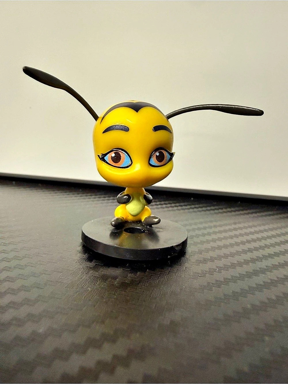 Playmates Toys Miraculous Miracle Box Kwami Surprise Pollen Figure Miraculous